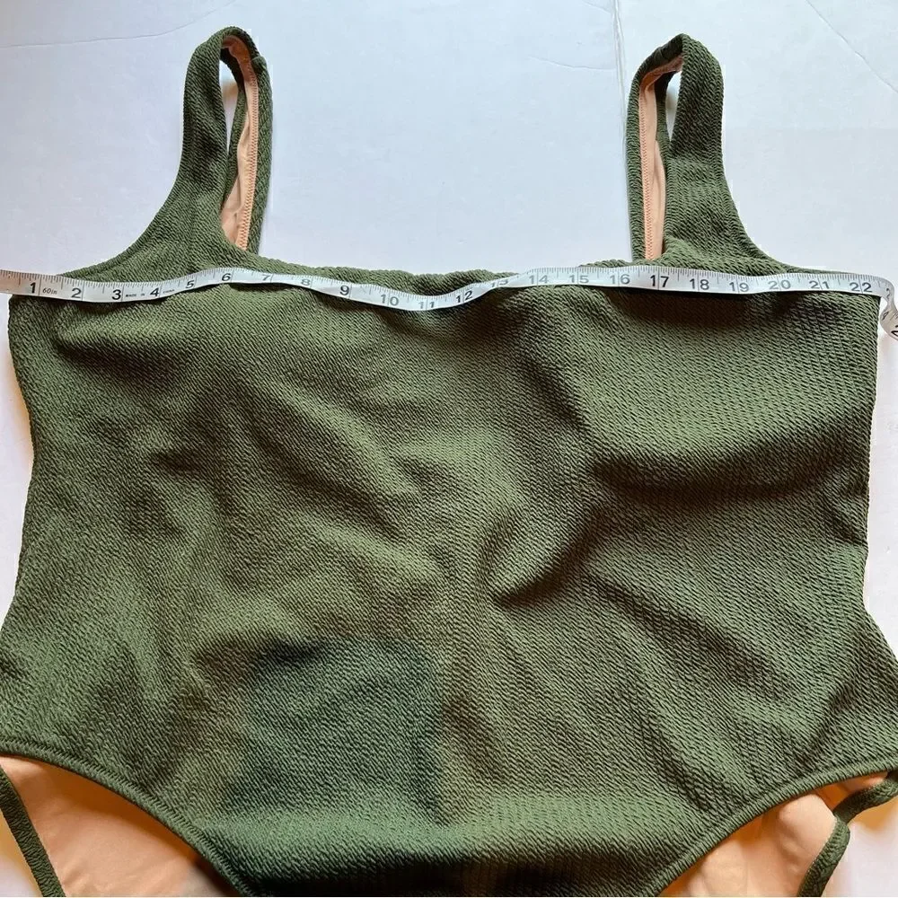 Re-imagined by J. Crew Women's One Piece Swim Suit Green Size 24